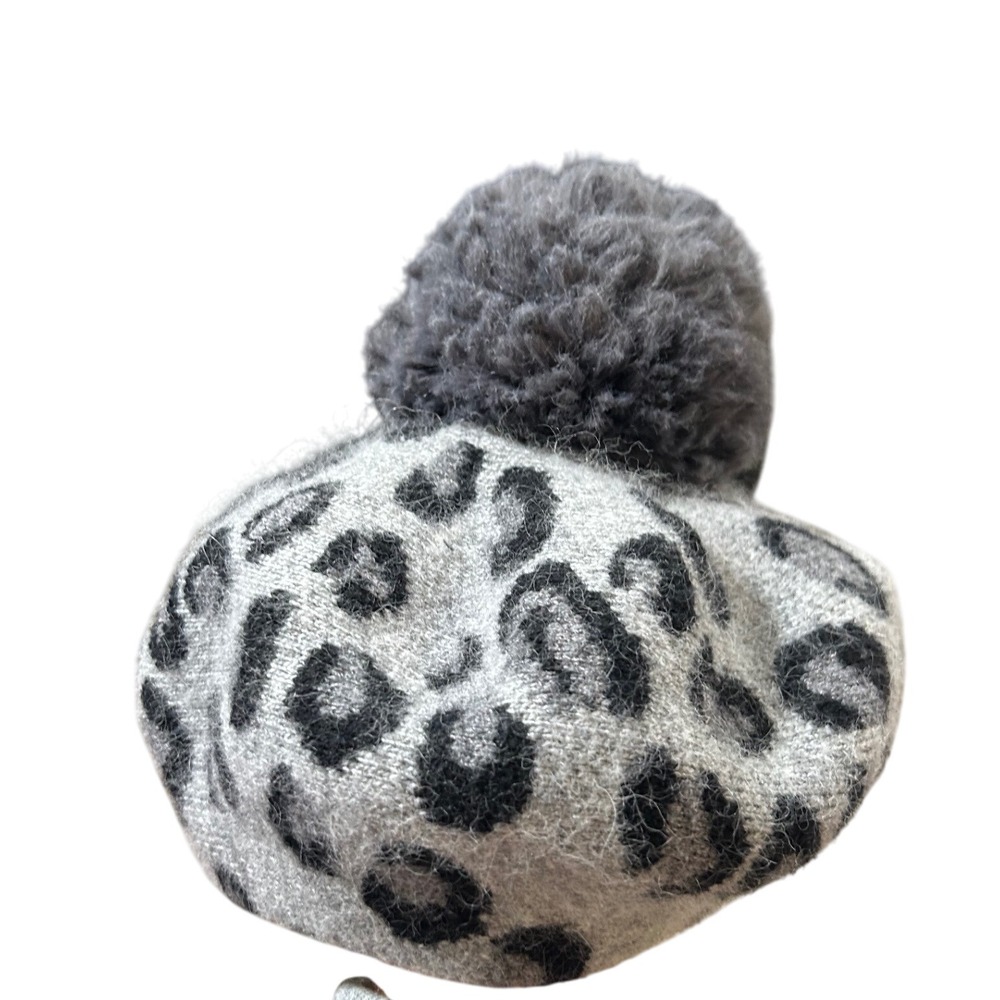 Norla Canada Leopard Print Beret Hat with Pom Pom Gray Black Fashion Winter Cozy